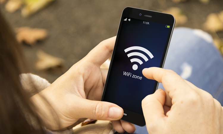 Wireless Internet access is now ubiquitous. Image: Intelligent Transport